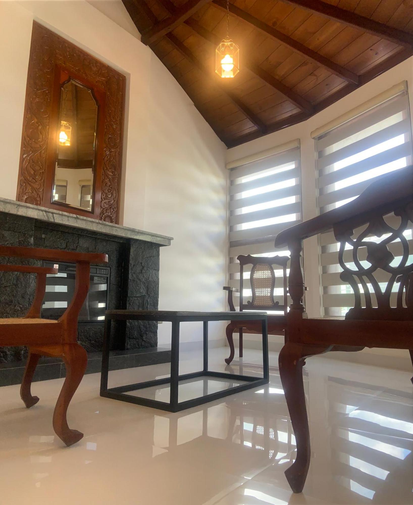 Golden King Residence - Free Pickup From Kandy Railway Station Exterior foto